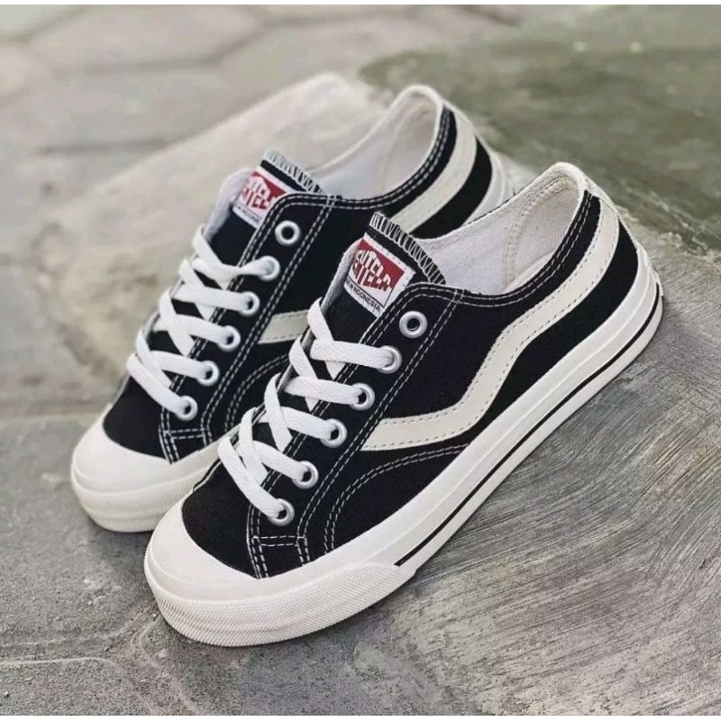 Sepatu vantela public low   black natural local brand