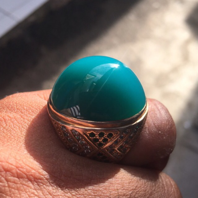 Batu Bacan MAJIKO Biru solid