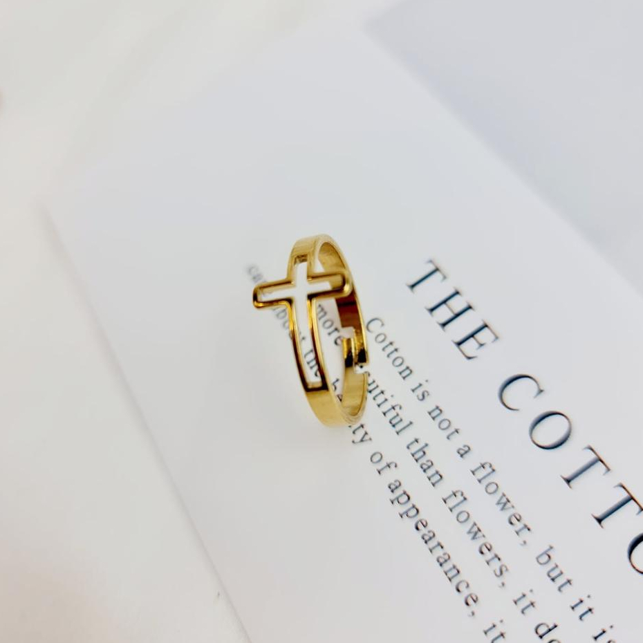 [COD] LUXURIES - CINCIN / RING TITANIUM ANTI KARAT MODEL SALIB MINIMALIS 18K GOLD PLATED J-00423