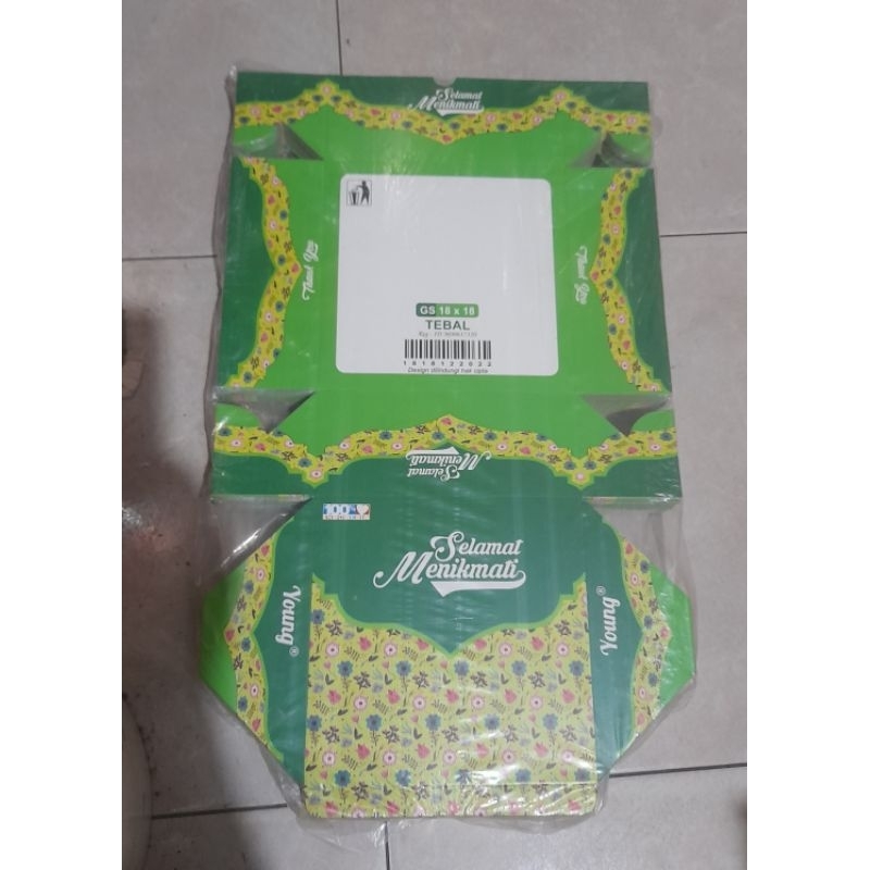 kotak/dus snak/kotak nasi uk.18 x 18 cm motif (25 pcs)