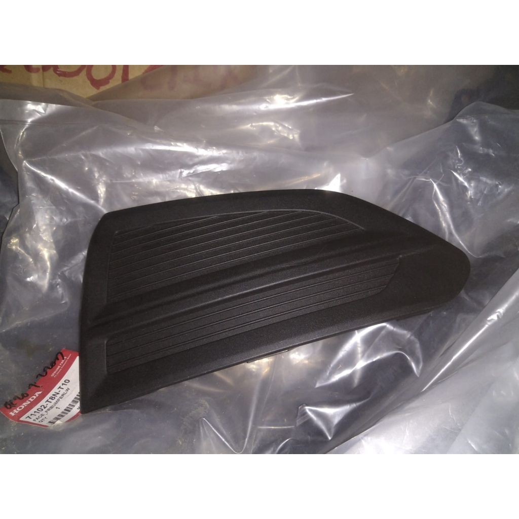 COVER FOG LAMP RH KANAN 23943544 WULING CONFERO