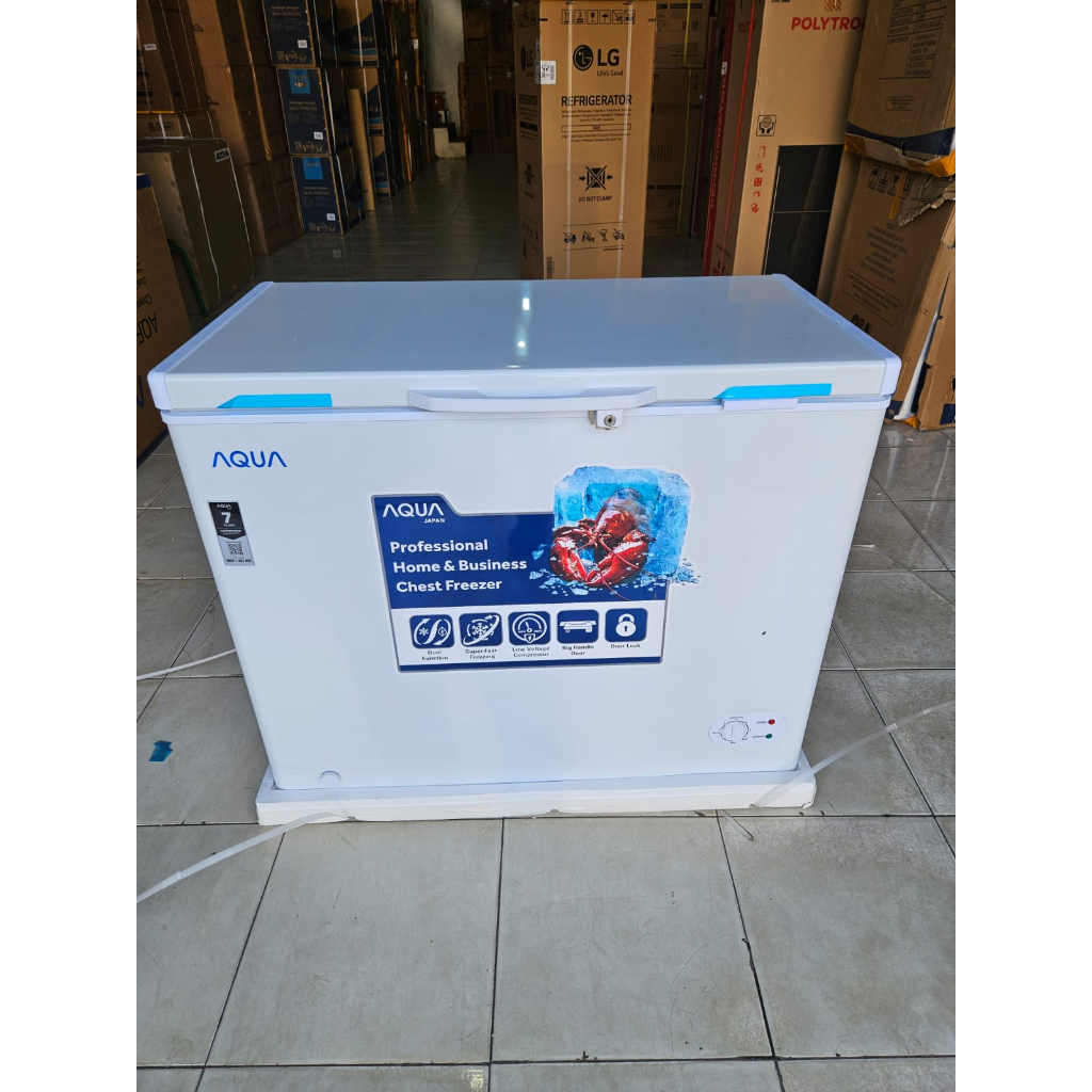 AQUA JAPAN CHEST FREEZER 200 LITER AQF-200 W (200 Liter) - AQF200