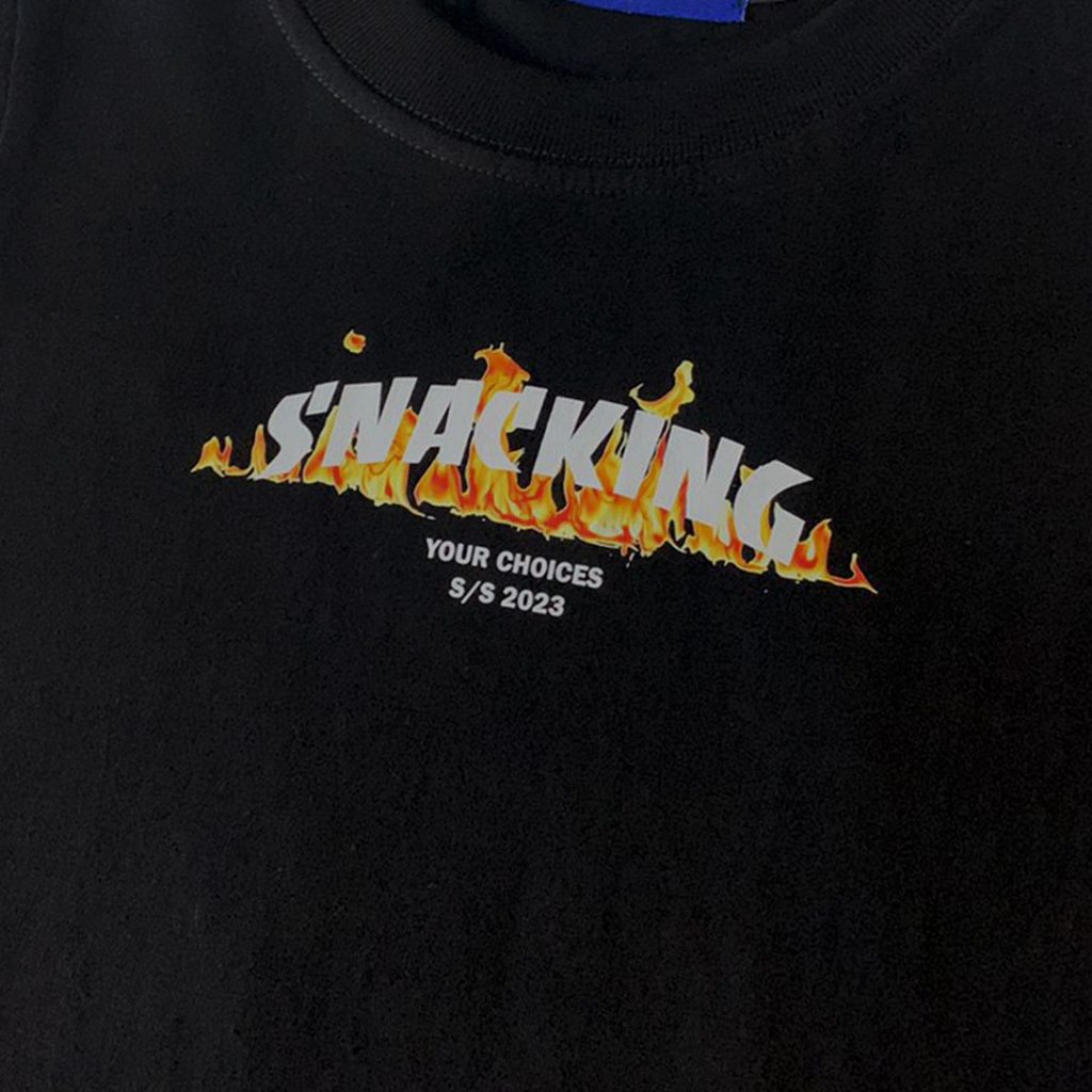 T-shirt | Flames | Black | SNACKIDS