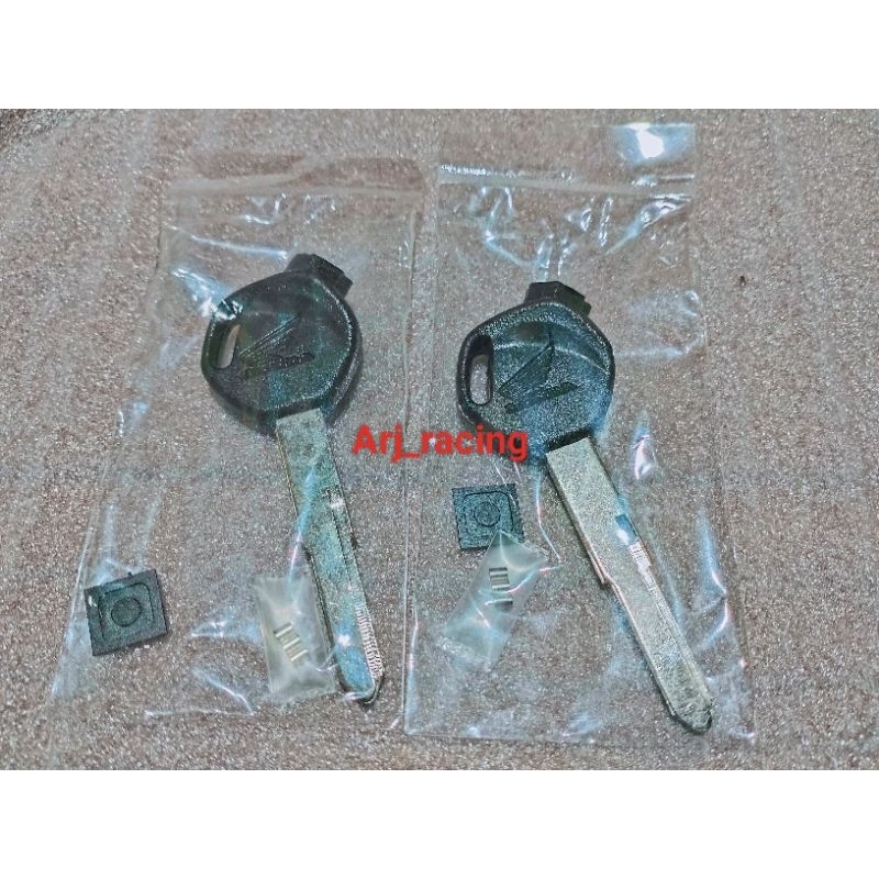 BAHAN kunci duplikat montor scoopy,beat,vario125/150,original