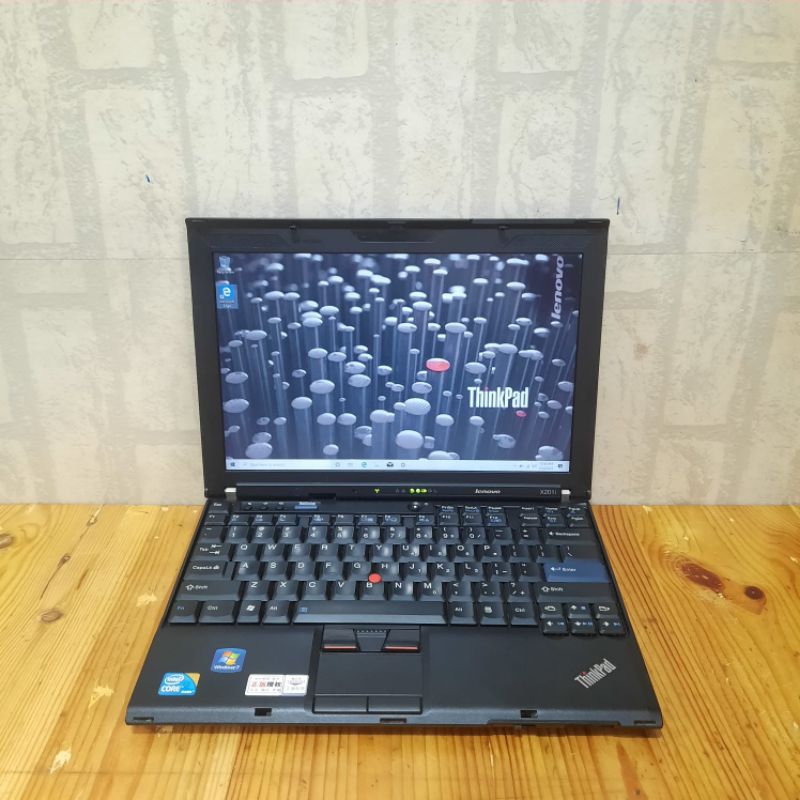 Laptop Lenovo Thinkpad X201i intel Core i3 Hd graphics 4000 Ram 4GB HDD 250GB Windows 10 64 bit Full Aplikasi siap pakai