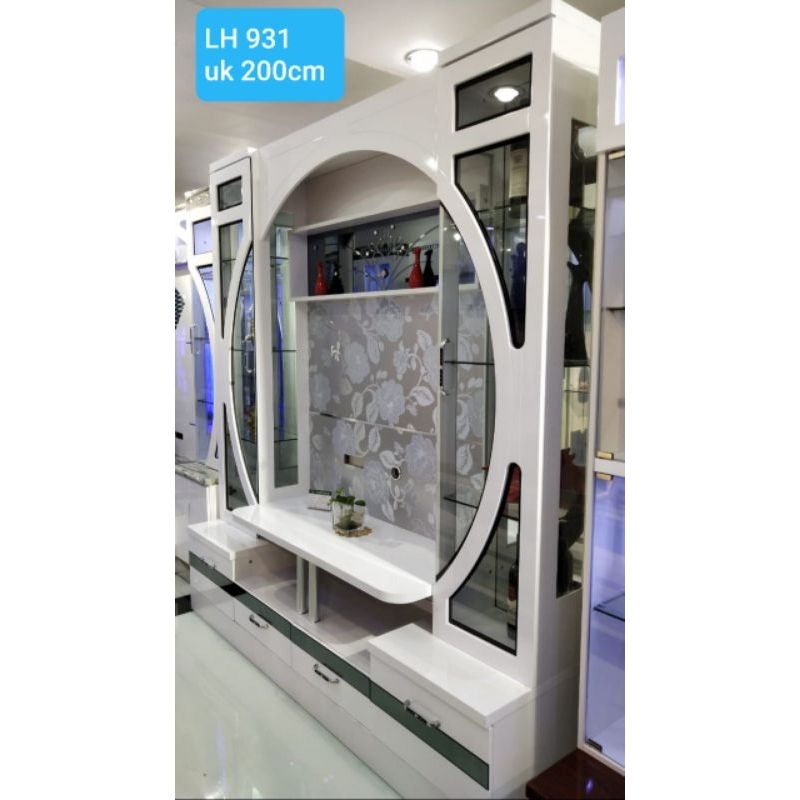 Lemari Hias Import - Buffet Rak TV LH 931
