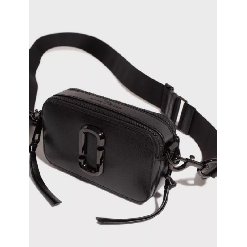 The J Camera Bag - Black