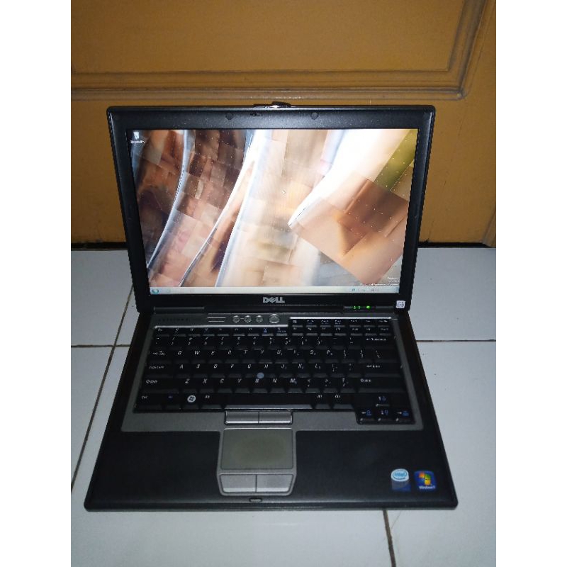 Laptop dell second D630