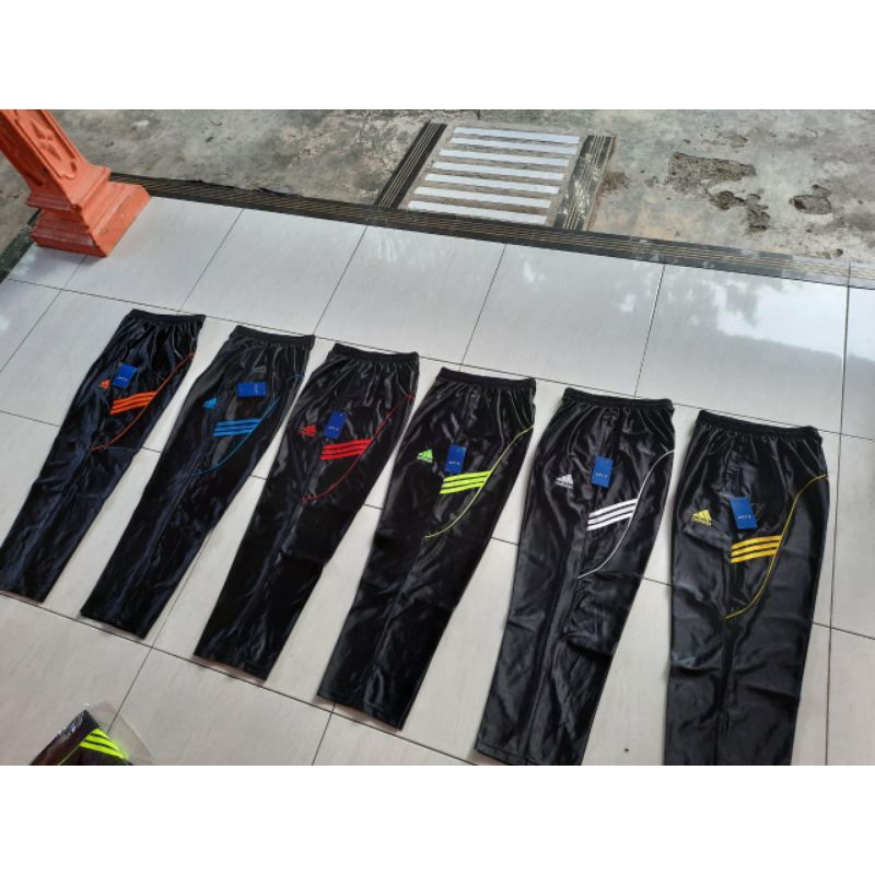 Celana training ORI addidos 1kodi