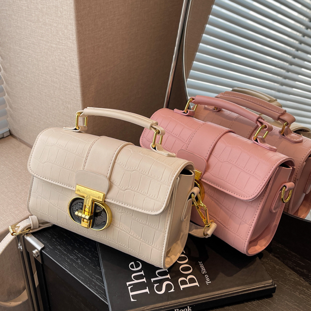 2568 tas selempang wanita import fashion tas bahu wanita tas slingbag tas hand bag wanita cantik terkiniaan best seller