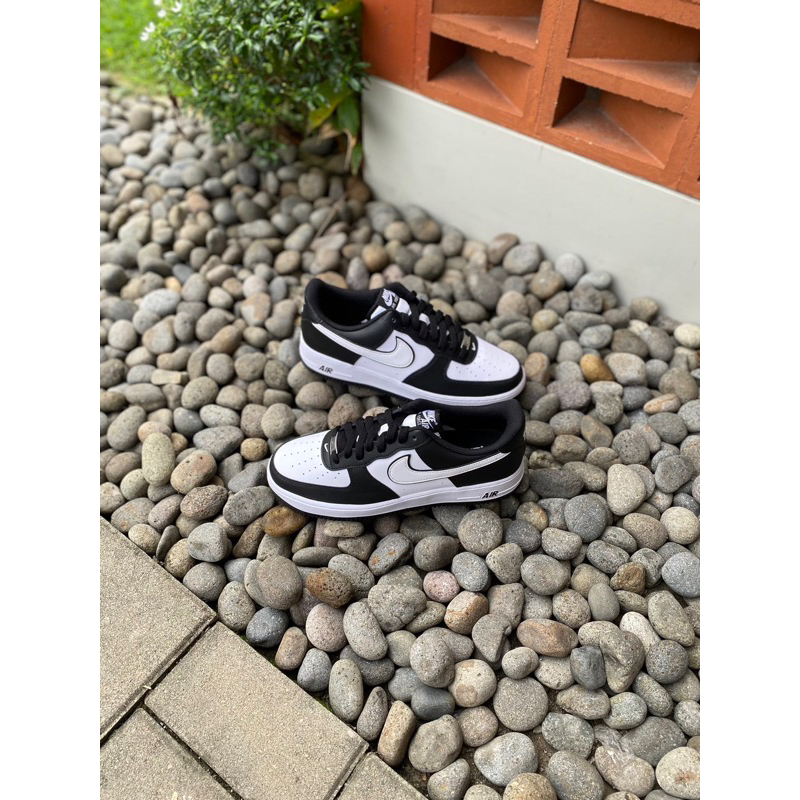 Nike Air Force 1 Panda