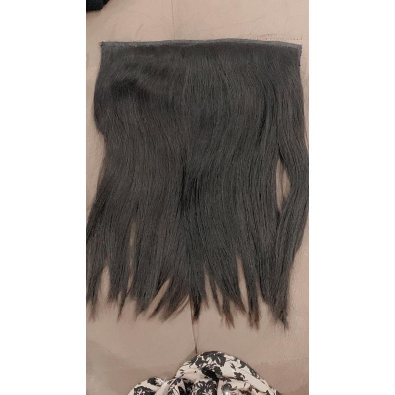 Preloved Hairclip Human hair