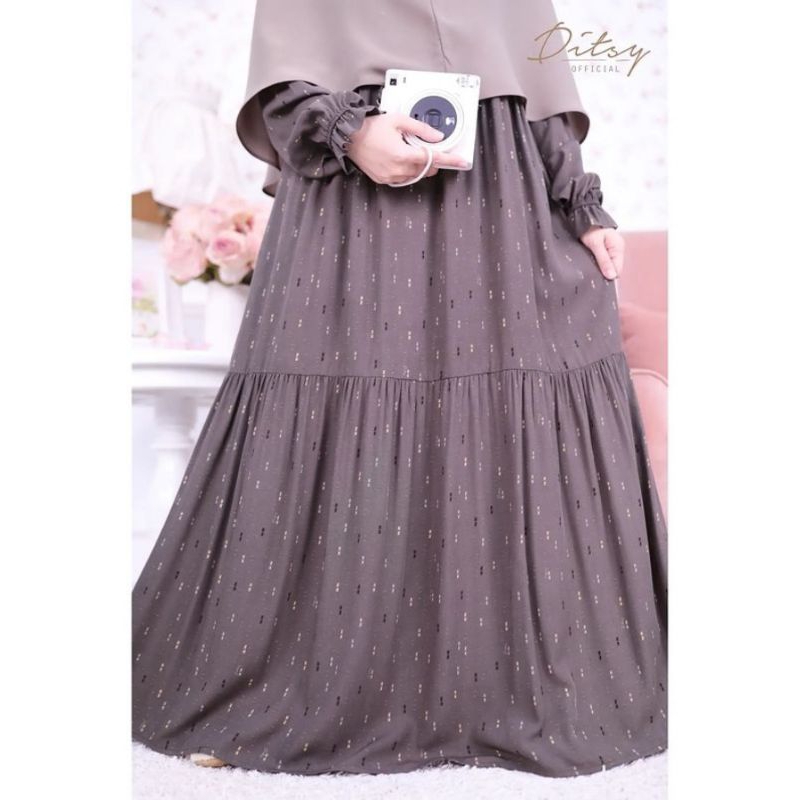 DITSY JULI 2023 ZELIE GREY SIZE M MURAH