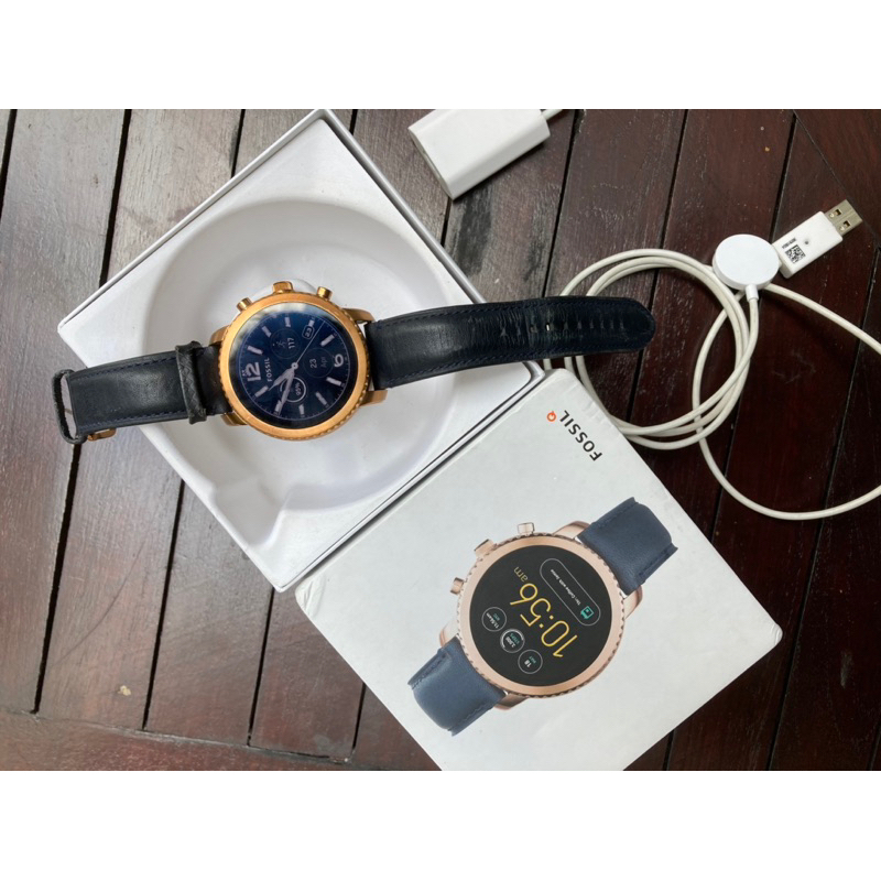 Preloved Fossil Smartwatch