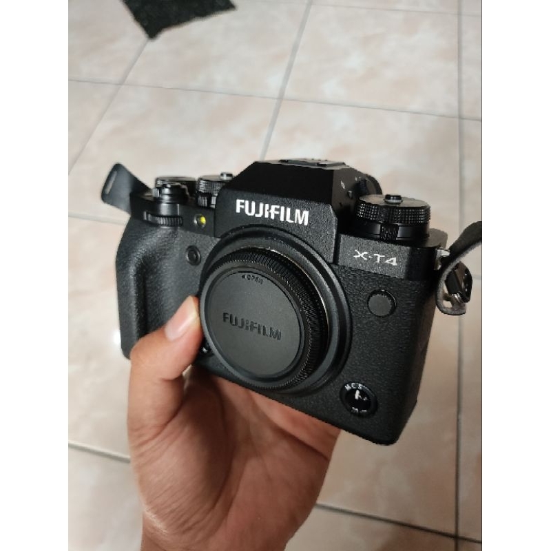KAMERA FUJIFILM XT-4 / XT 4 / X-T4 SECOND LIKE NEW ✅ BEST SELLER 100% ORI