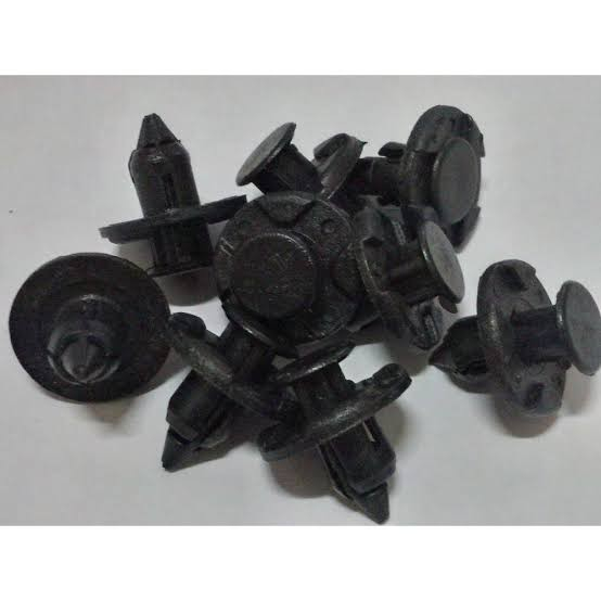 kancing / clip / klip bumper /liner fender mobil Calya sigra agya ayla