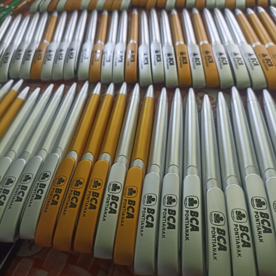 

pulpen cutom logo / pulpen souvenir