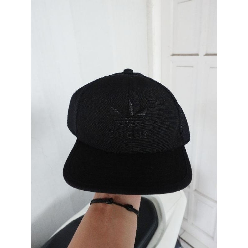 TOPI TRUCKER ADIDAS ORIGINAL 100% HITAM BNWT