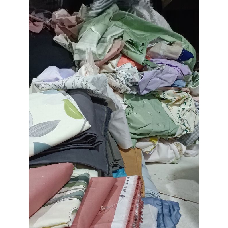 KAIN PERCA KATUN TERMURAH KILOAN CAMPUR / KAIN PERCA SUTRA / KAIN PERCA LANGSUNG DARI KONVEKSI