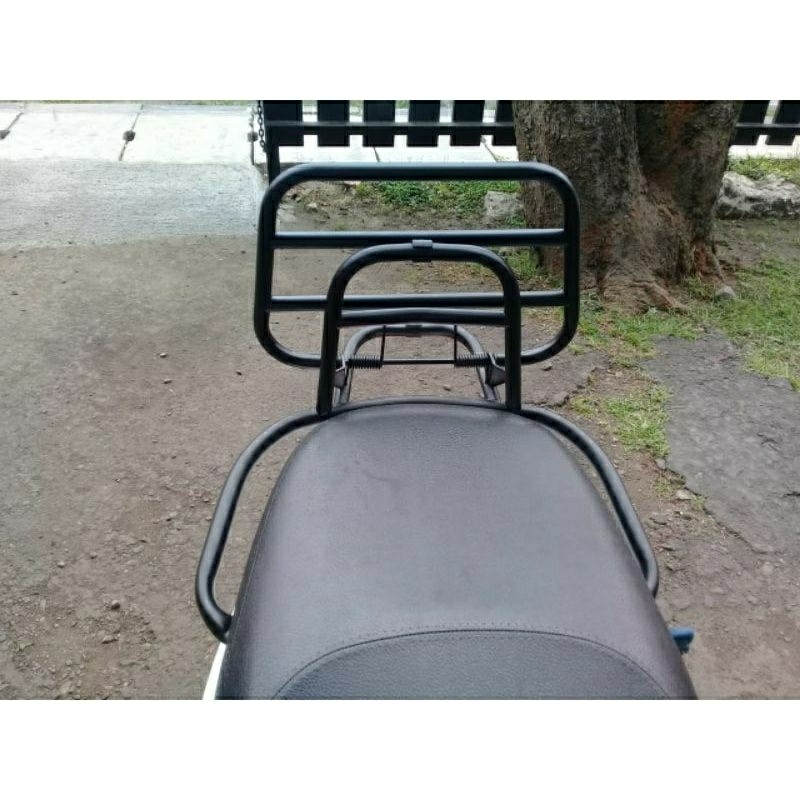 Backrack buat vespa Uwinfly T3.Sandaran belakang vespa Uwinfly T3