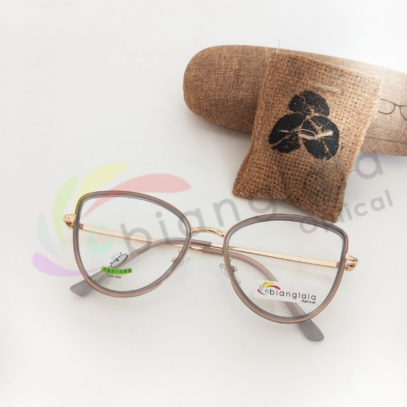 Kacamata Wanita Optik Photocromic Minus Bluecromic F BO TR95625