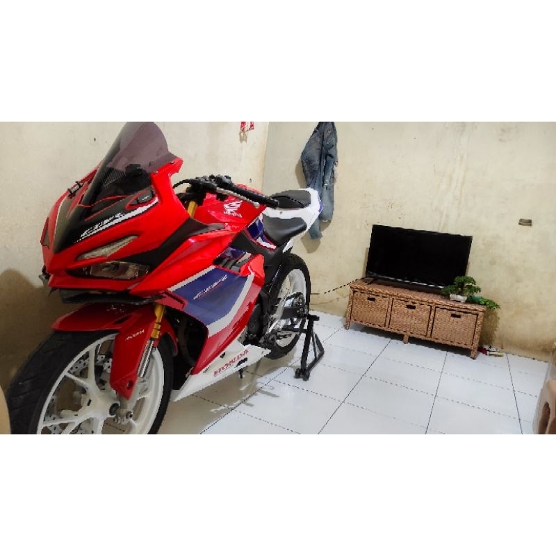 FULL BODY SET CBR 150 K45R ORIGINAL