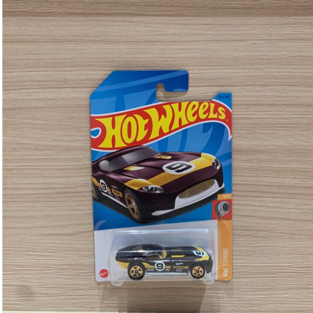 Hot Wheels Fast Felion