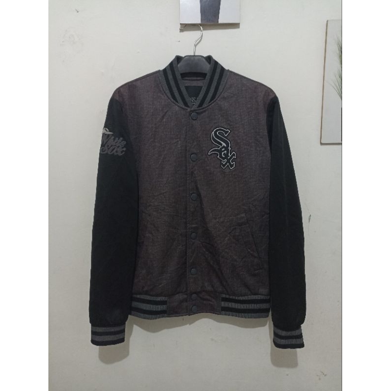 VARSITY MLB