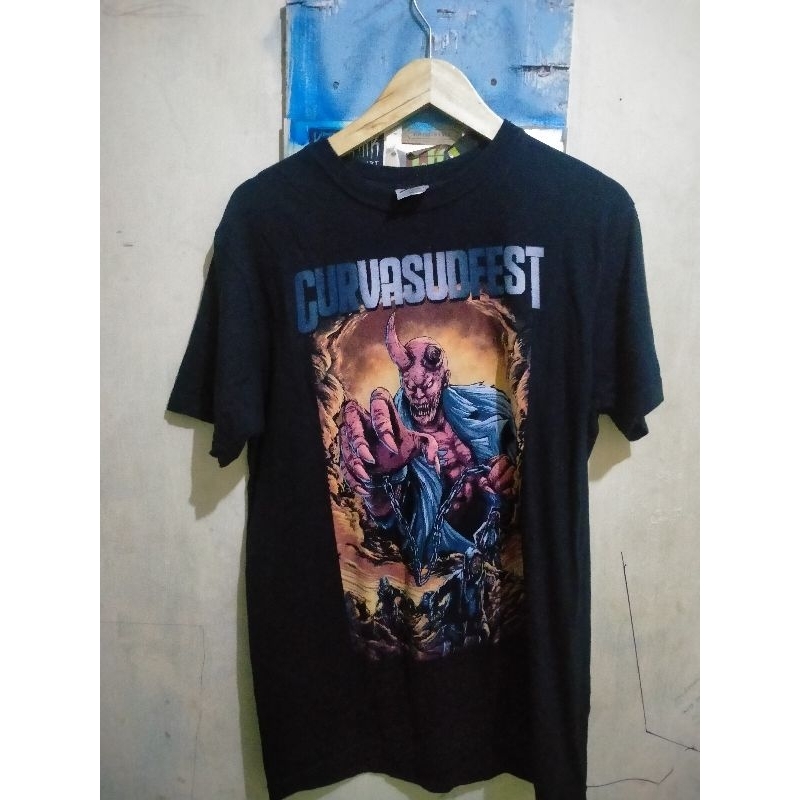 t-shirt curvasudfest