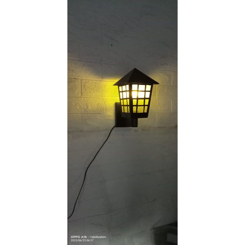 KAP.LAMPU.HIAS.DINDING.TERAS MINIMALIS PILAR RUMAH.TAMANDEKORASI