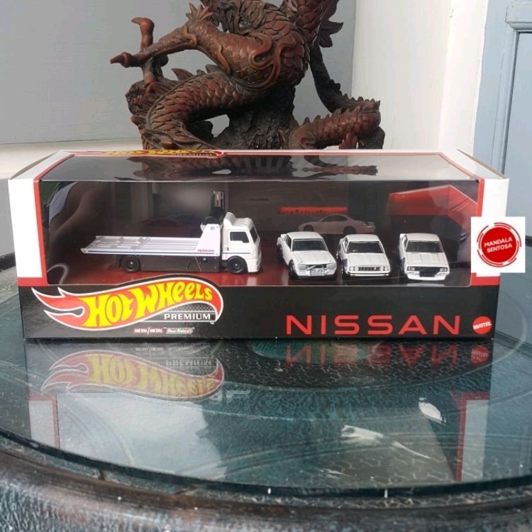 Hotwheels Premium Diorama Nissan set