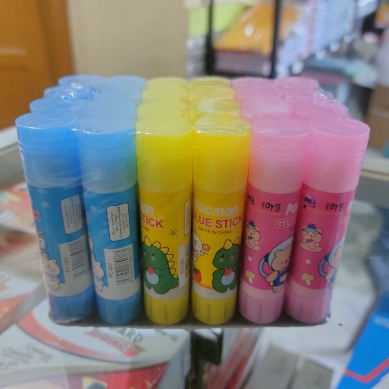 

Lem Glue Stick Pacman 1 pak isi 24 Pcs