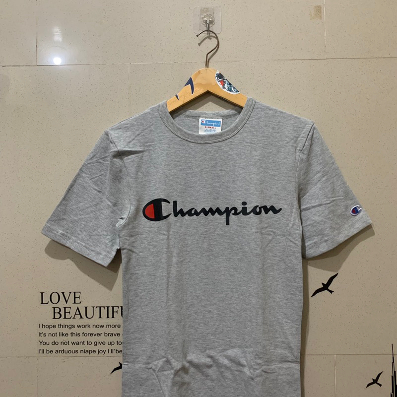 Champion T-Shirt Big Script Grey / Kaos Champion Original Europe Market /  Abu Abu