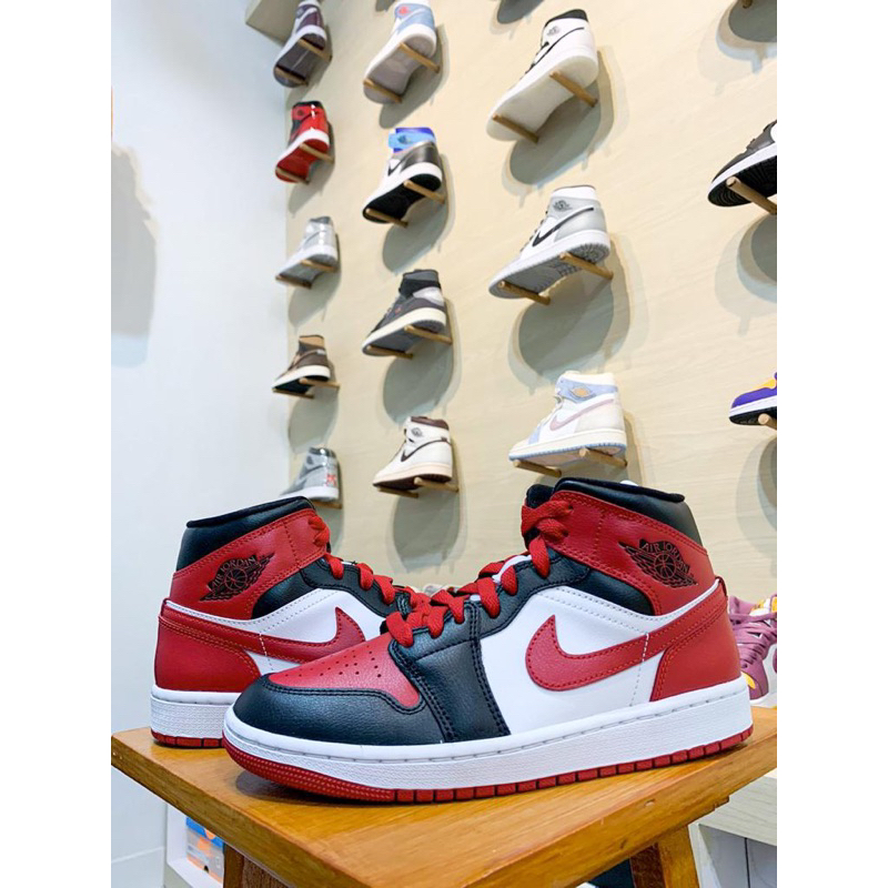 Air Jordan 1 Mid Alternate Bred Toe Womens Original