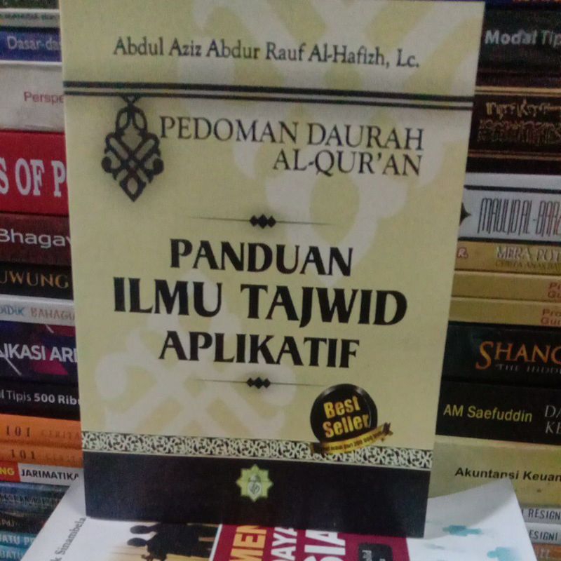 Panduan Ilmu Tajwid Aplikatif
