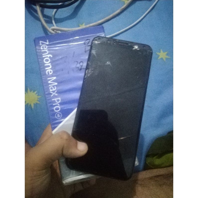 Asus Zenfone Max Pro M1 minus lcd+batrai kembung dikit
