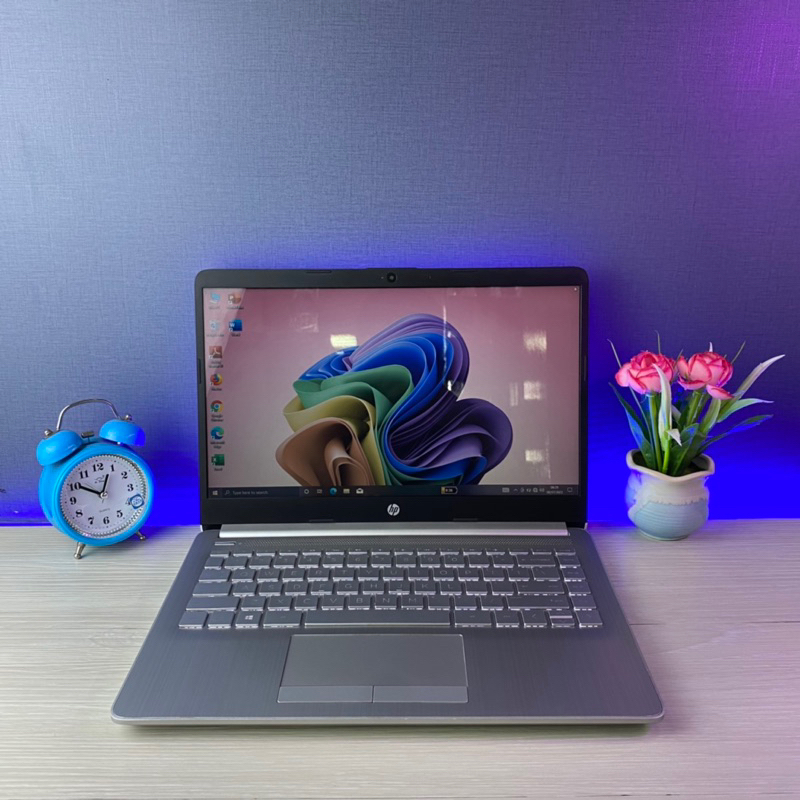 Laptop Hp 14s Amd A4-9125 Ram 4GB HDD 1TB Window10 Mulus