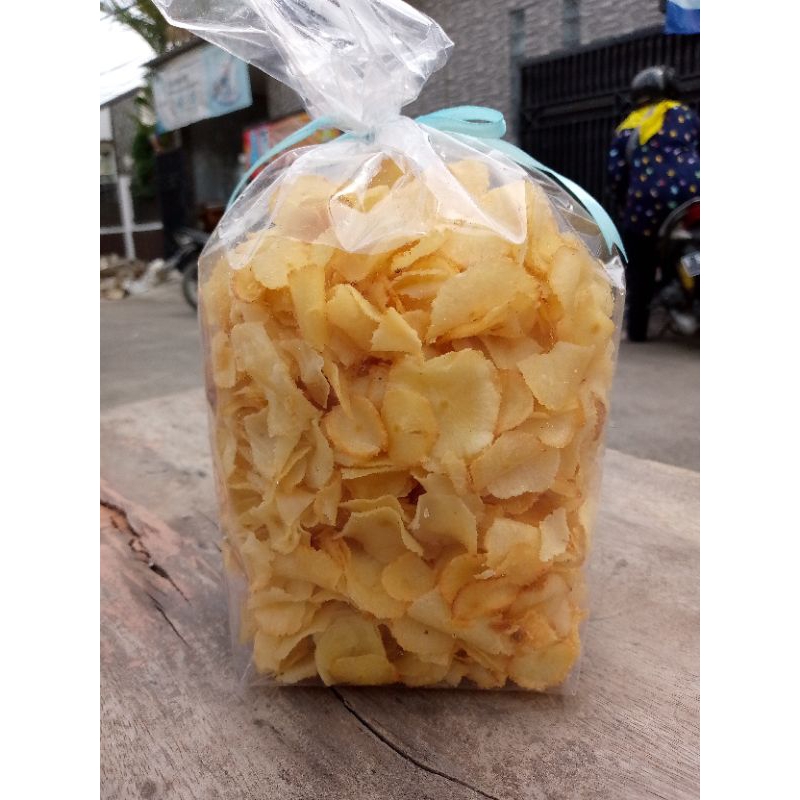 

KERIPIK KRIPIK KRIWIL 500gr
