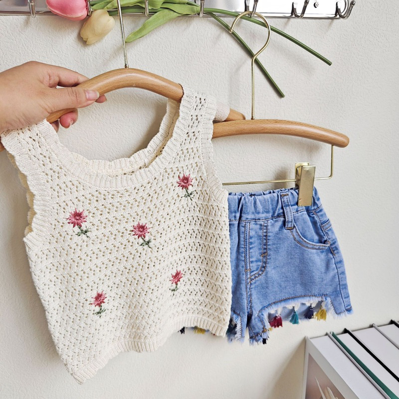 JUNECOLLECTIONS SETELAN SET ANAK PEREMPUAN BAJU WOL CREAM DAN CELANA JEANS #665