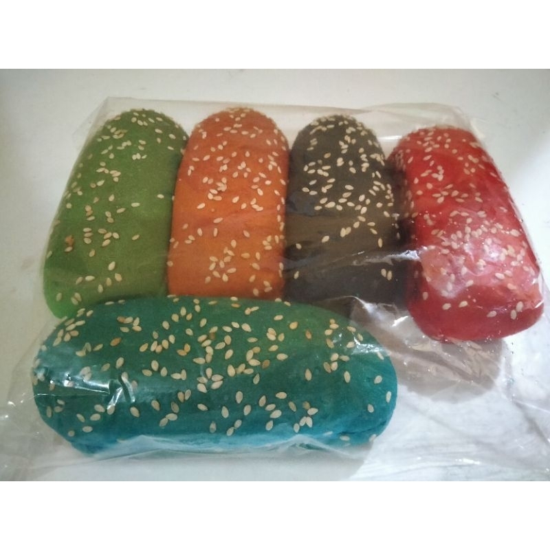 

Hotdog Warna Warni Mini 11 cm / 1 bungkus isi 5