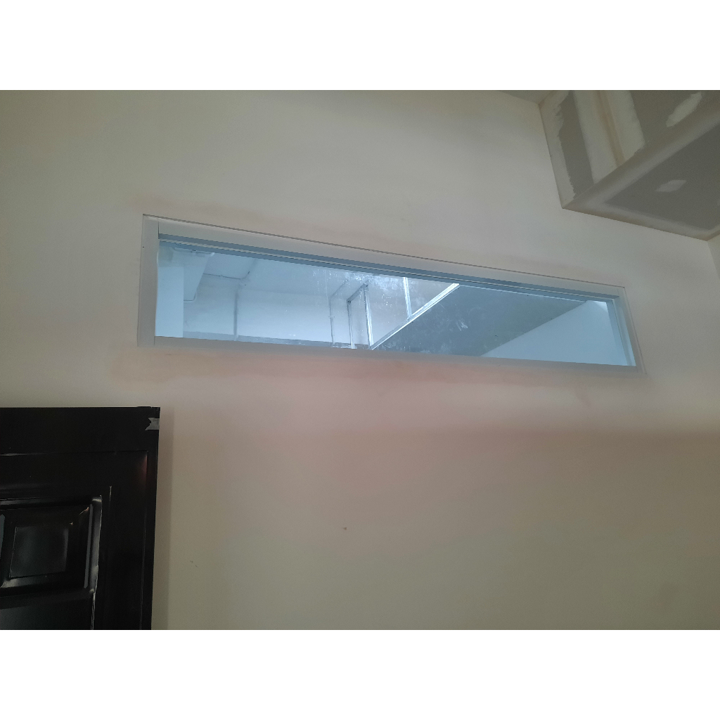 Kusen Jendela  Kacamati Uk. L.180 x T.20 Include packing kayu 1 Set Lengkap