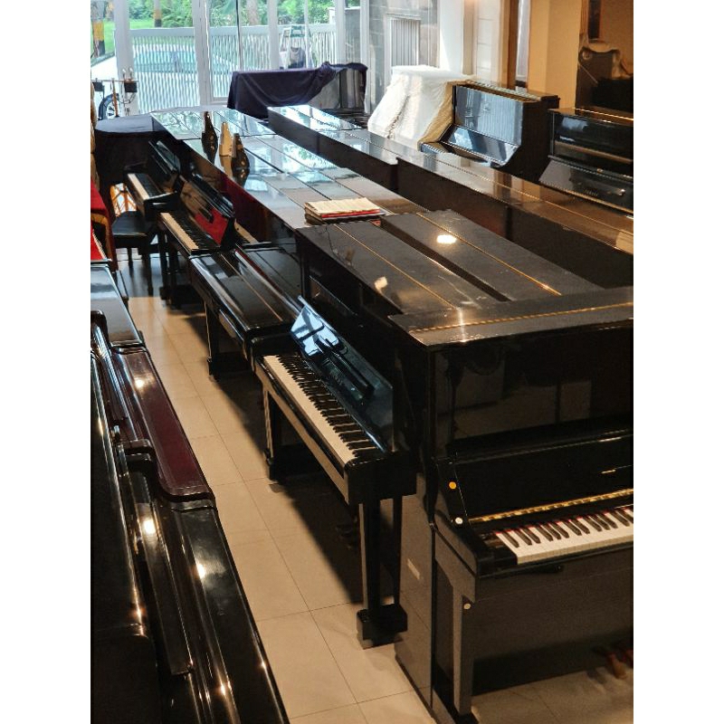 Piano Yamaha U3E