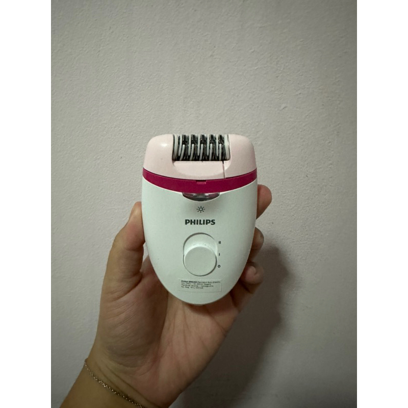 PRELOVED Philips Satinelle Essential Epilator BRE255/00
