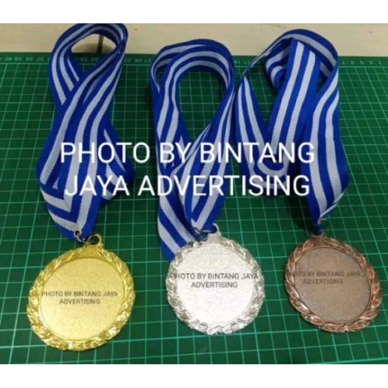 Mendali Logam Medali SATUAN Emas Perak Perunggu Plus Tali