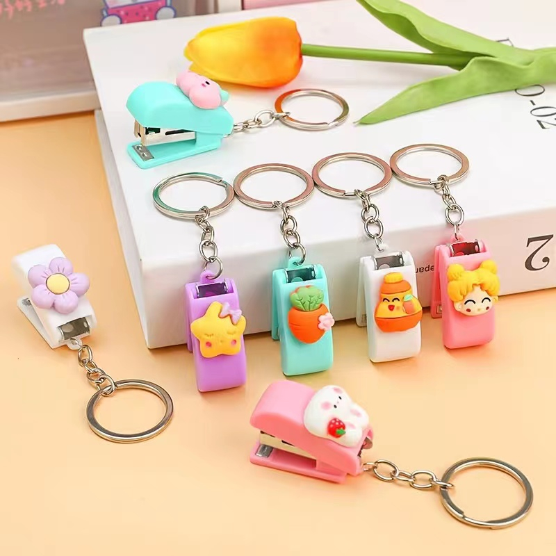 Stapler Mini Motif Kartun Stapler Set Gantungan Kunci