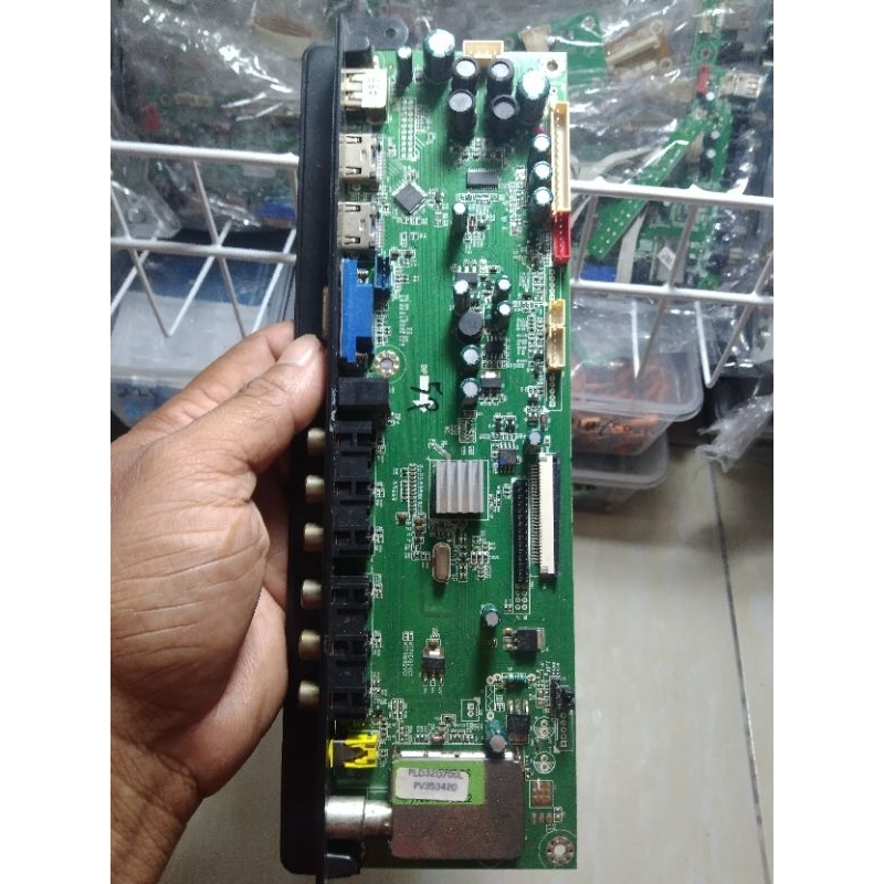 MB PLD 32D700 MAIN BOARD POLYTRON PLD 32D700