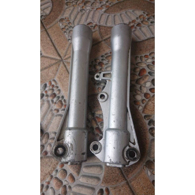 botom/bumbungan skok mocin, copy 125z