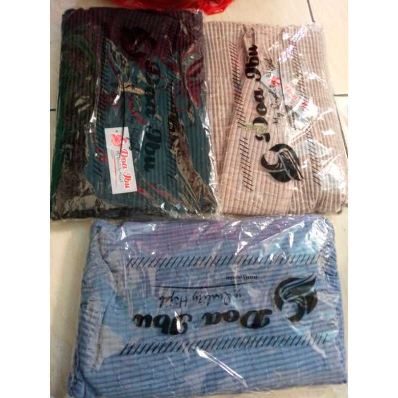 Jilbab plisket Doa Ibu