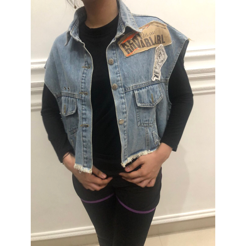 Prelovedku Rompi jeans wanita