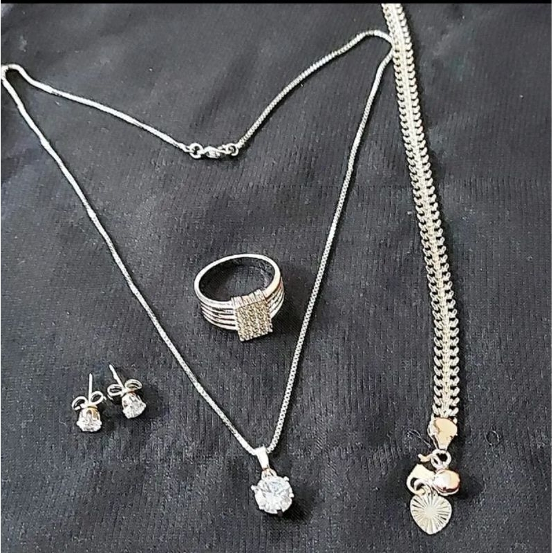 Set Perhiasan Gelang Kelabang Silver Titanium